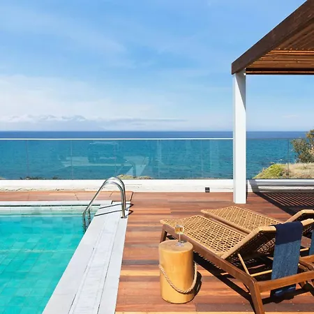 Villa Paradise Coastal Calm At Moonlight